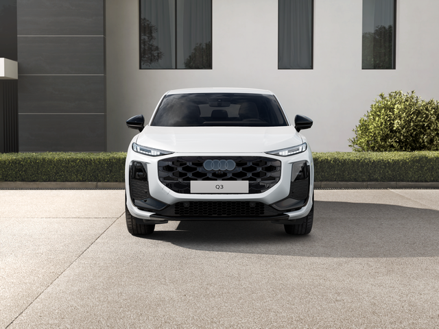 Audi Audi Audi Q3 Sportback 150 kW TFSI quattro - автомобили, коли, обяви за нови и употребявани 4