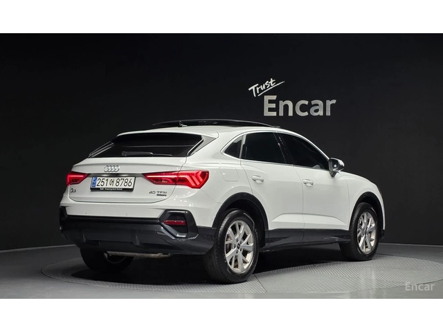Audi Q3 Sportback 40TFSI* MATRIX* S* LINE* ДИСТРОНИК* КАМЕРА* - автомобили, коли, обяви за нови и употребявани 1