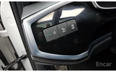 Audi Q3 Sportback 35 TDI Premium Sportback - автомобили, коли, обяви за нови и употребявани 13