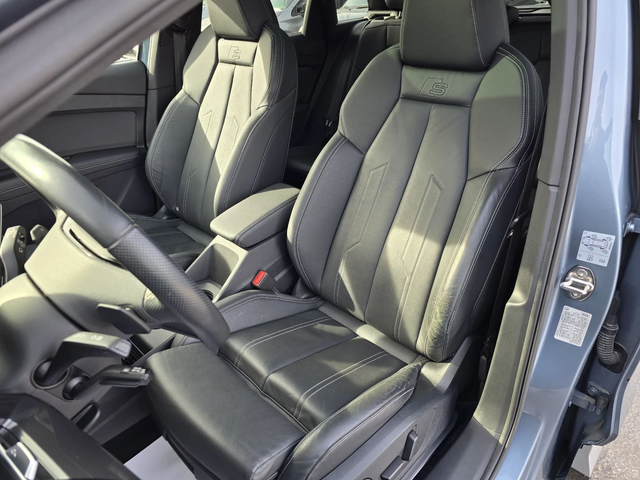 Audi Q4 50 E-TRON QUATTRO  Гаранция Лизинг - автомобили, коли, обяви за нови и употребявани 10