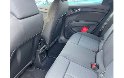 Audi Q4 E-tron - автомобили, коли, обяви за нови и употребявани 11