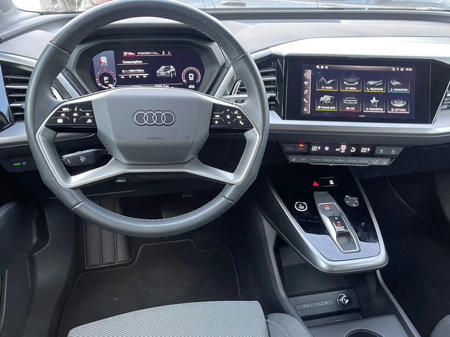 Audi Q4 E-tron - автомобили, коли, обяви за нови и употребявани 8
