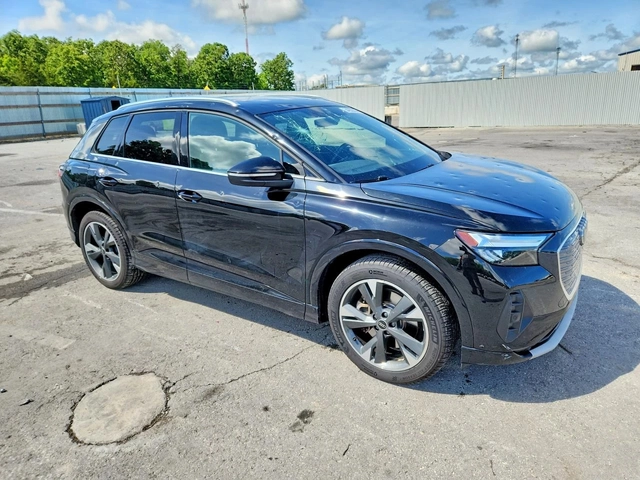 Audi Q4 E-TRON PREMIUM QUATTRO - автомобили, коли, обяви за нови и употребявани 3