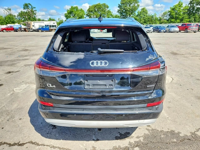 Audi Q4 E-TRON PREMIUM QUATTRO - автомобили, коли, обяви за нови и употребявани 5