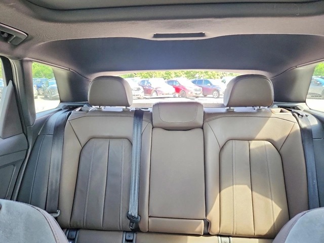 Audi Q4 E-TRON PREMIUM QUATTRO - автомобили, коли, обяви за нови и употребявани 9