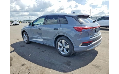 audi-q4 - 1