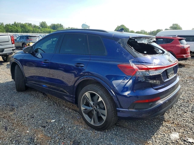 Audi Q4 E-tron* PRESTIGE* AWD* ПОДГРЕВ* 360* КАМЕРА* - автомобили, коли, обяви за нови и употребявани 3
