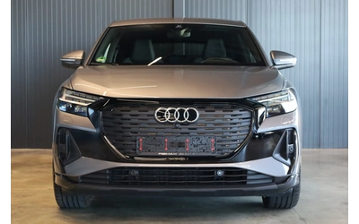 audi-q4 - 1