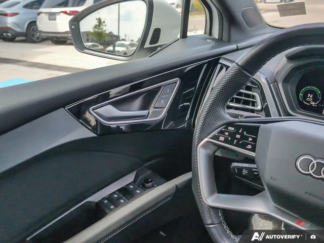 Audi Q4 e-tron 50 Progressiv 50 Komfort All Wheel Drive - автомобили, коли, обяви за нови и употребявани 16