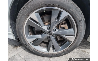 audi-q4-e-tron-50-progressiv-50-komfort-all-wheel-drive - 5