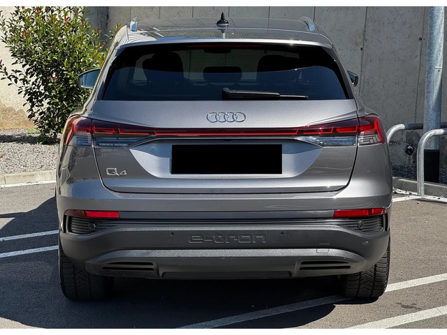 Audi Q4 Q4 e-tron 35 - автомобили, коли, обяви за нови и употребявани 4
