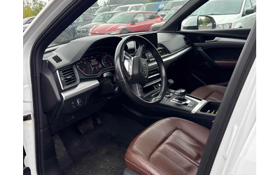 audi-q5-2-0l-4cyl-awd - 4