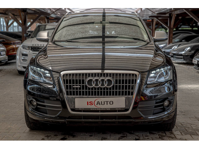 Audi Q5 2.0TDI/Quattro/PDC/BiXenon/F1/BiColor Lether/ - автомобили, коли, обяви за нови и употребявани 0