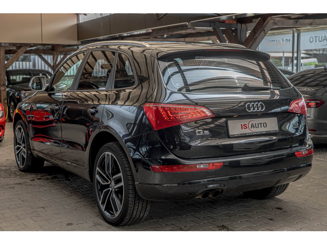 Audi Q5 2.0TDI/Quattro/PDC/BiXenon/F1/BiColor Lether/ - автомобили, коли, обяви за нови и употребявани 4