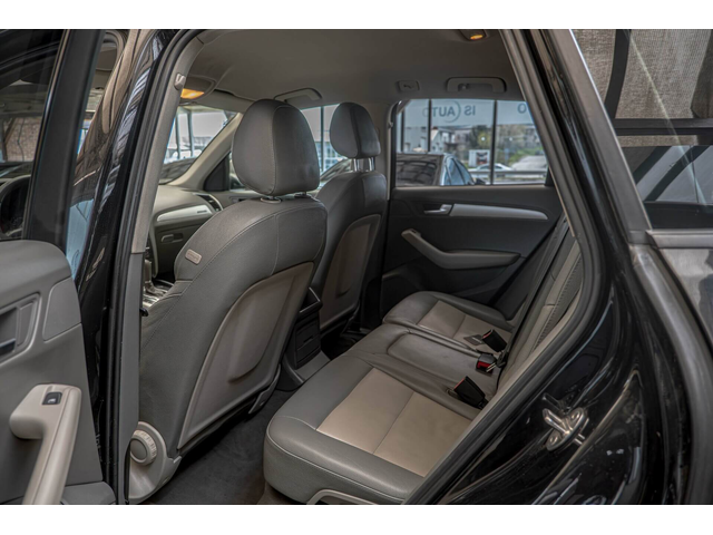 Audi Q5 2.0TDI/Quattro/PDC/BiXenon/F1/BiColor Lether/ - автомобили, коли, обяви за нови и употребявани 7