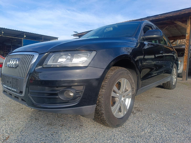 Audi Q5 2000 - автомобили, коли, обяви за нови и употребявани 0