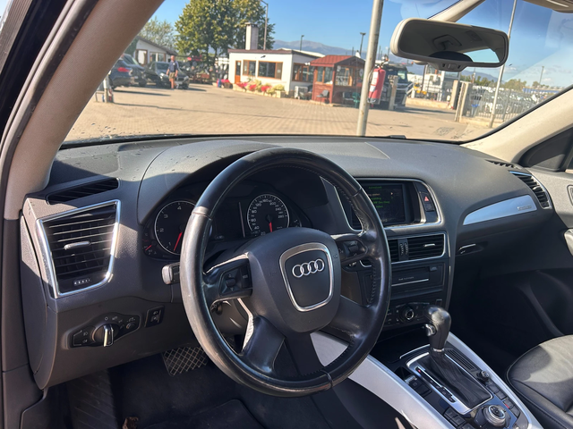 Audi Q5 3.0TDI QUATTRO AVTOMAT/KOJA/NAVI EURO 5 - автомобили, коли, обяви за нови и употребявани 12