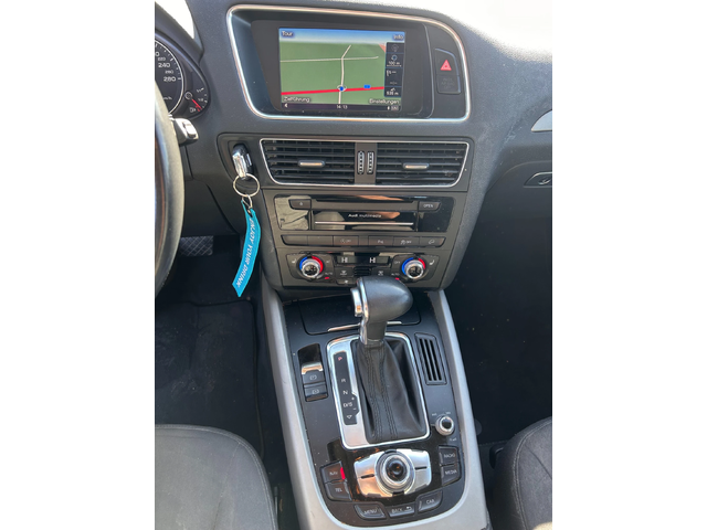 Audi Q5 2.0TDI QUATTRO/AVTOMAT/NAVI - автомобили, коли, обяви за нови и употребявани 11