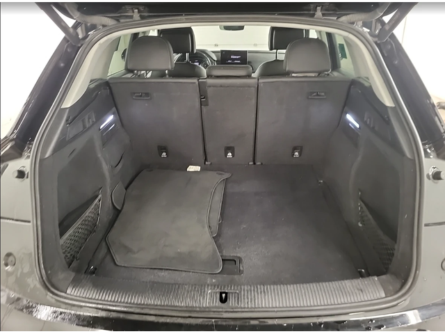 Audi Q5 KOMFORT - автомобили, коли, обяви за нови и употребявани 11