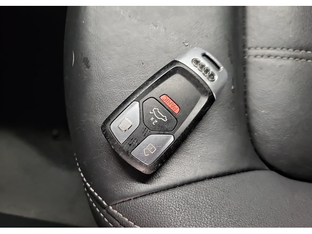 Audi Q5 KOMFORT - автомобили, коли, обяви за нови и употребявани 12