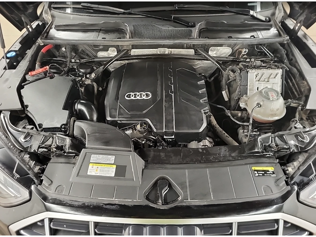 Audi Q5 KOMFORT - автомобили, коли, обяви за нови и употребявани 13