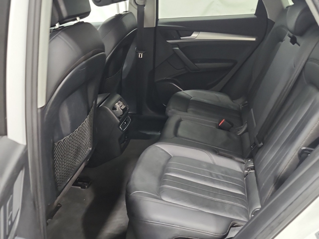 Audi Q5 2L 4cyl AWD - автомобили, коли, обяви за нови и употребявани 10