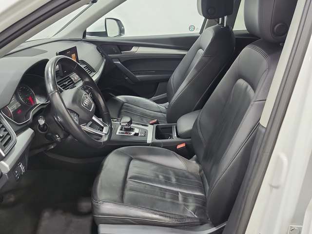 Audi Q5 2L 4cyl AWD - автомобили, коли, обяви за нови и употребявани 4