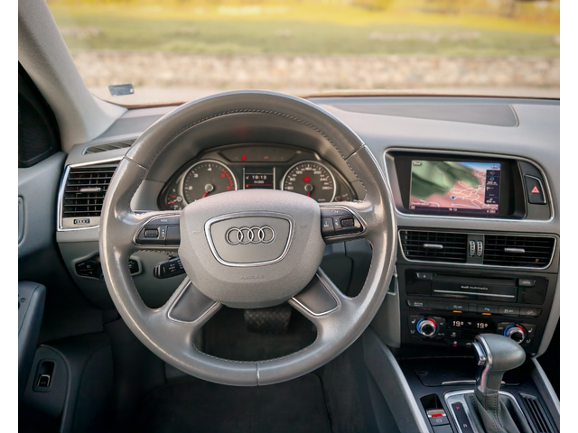 Audi Q5 3.0TDI QUATTRO* КОЖА* ПАНО* НАВИ* ОБДУХВАНЕ* FULL - автомобили, коли, обяви за нови и употребявани 12