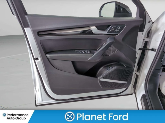 Audi Q5 * S Line quattro Technik * CARFAX * ЦЕНА ДО БГ - автомобили, коли, обяви за нови и употребявани 9