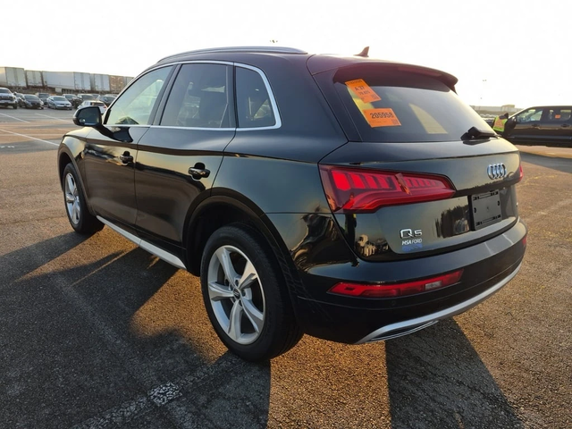 Audi Q5 * PREMIUM PLUS * CARFAX * ЦЕНА ДО БГ - автомобили, коли, обяви за нови и употребявани 3
