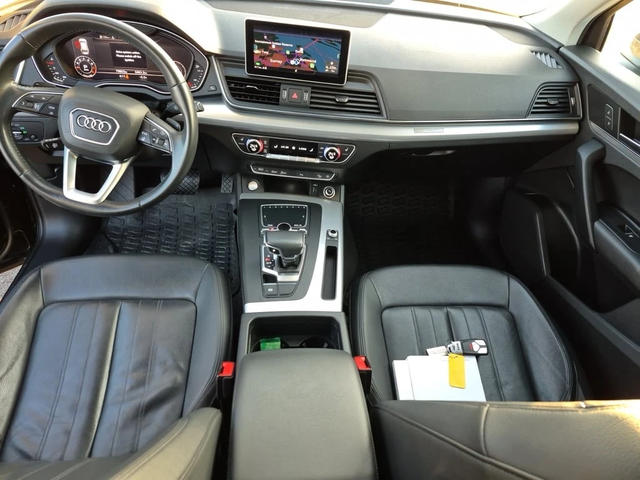 Audi Q5 * PREMIUM PLUS * CARFAX * ЦЕНА ДО БГ - автомобили, коли, обяви за нови и употребявани 9