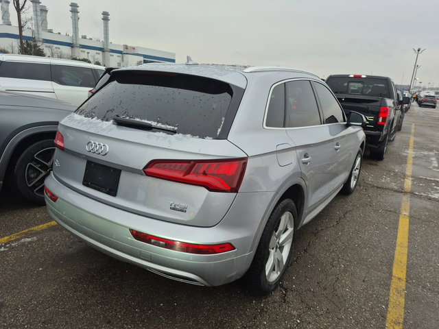 Audi Q5 2.0 PRESTIGE - автомобили, коли, обяви за нови и употребявани 2
