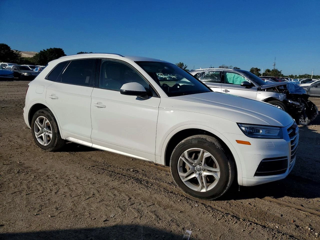 Audi Q5 PREMIUM* - автомобили, коли, обяви за нови и употребявани 2