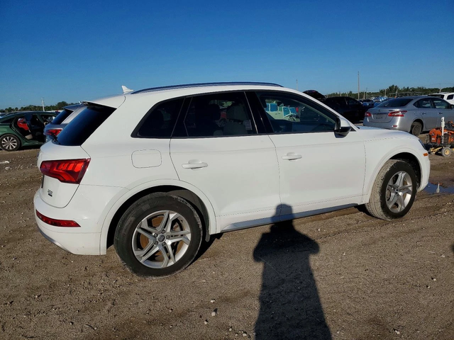 Audi Q5 PREMIUM* - автомобили, коли, обяви за нови и употребявани 3