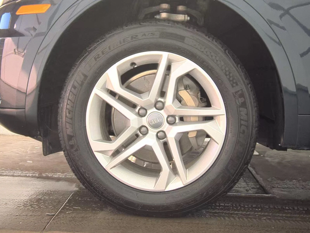 Audi Q5 Premium Plus - автомобили, коли, обяви за нови и употребявани 14