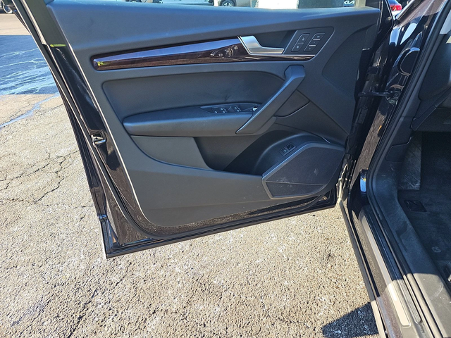 Audi Q5 Premium Plus - автомобили, коли, обяви за нови и употребявани 8