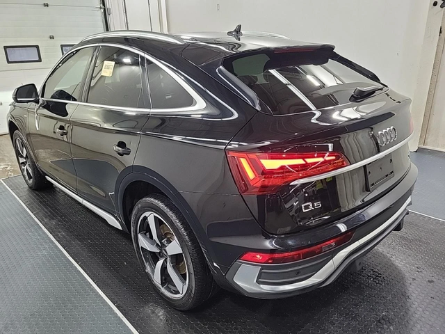 Audi Q5 Technik* S-line* Quattro* 360View* Подгрерв* Пано* - автомобили, коли, обяви за нови и употребявани 3