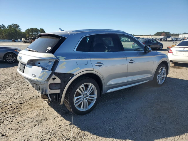 Audi Q5 Premium Plus / 2.0 TFSI / Quattro / Кожа / Пано. / - автомобили, коли, обяви за нови и употребявани 3