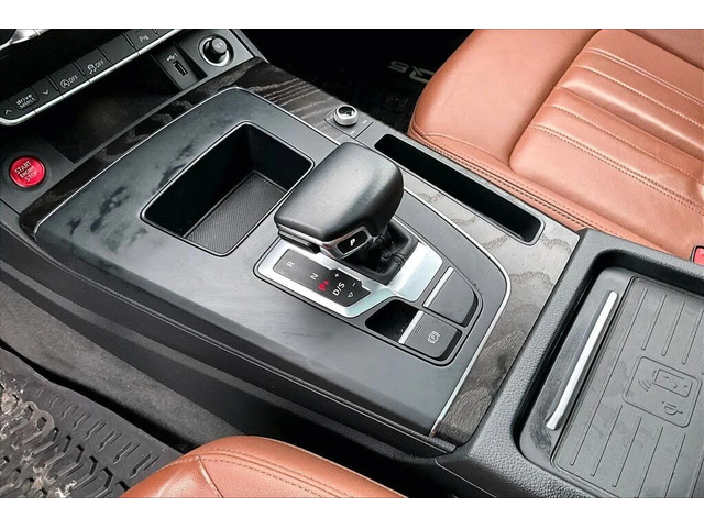 Audi Q5 quattro* Technik* 45TFSI* АвтоКредит* (ЦЕНА ДО БГ) - автомобили, коли, обяви за нови и употребявани 10