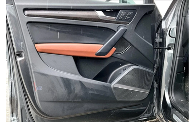 Audi Q5 quattro* Technik* 45TFSI* АвтоКредит* (ЦЕНА ДО БГ) - автомобили, коли, обяви за нови и употребявани 14