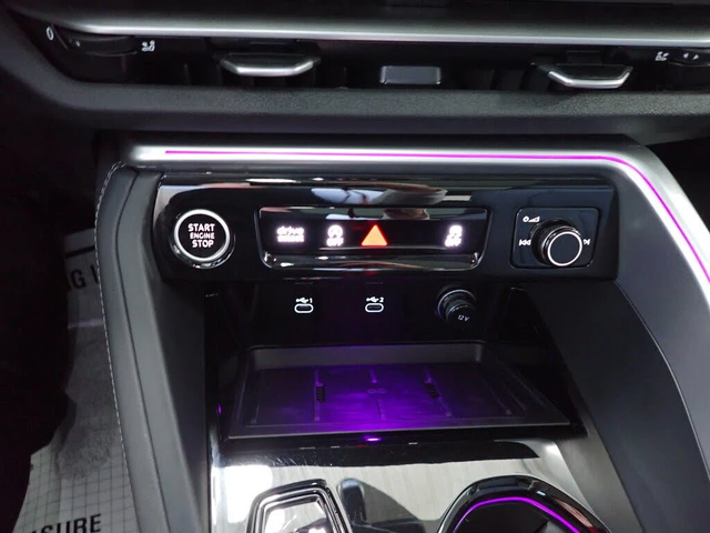 Audi Q5 quattro* Premium Plus* АвтоКредит* (ЦЕНА ДО БГ) - автомобили, коли, обяви за нови и употребявани 9