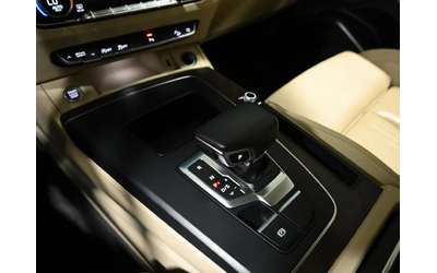 Audi Q5 Premium Plus* S Line* АвтоКредит* (ЦЕНА ДО БГ) - автомобили, коли, обяви за нови и употребявани 11