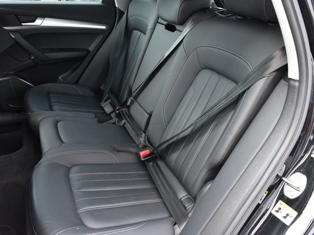 Audi Q5 quattro Komfort 40 TFSI* АвтоКредит* (Цена до БГ) - автомобили, коли, обяви за нови и употребявани 11