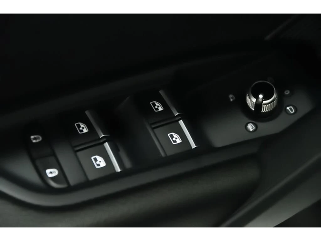 Audi Q5 * S-Line* * HeadUp* AвтоКредит* (ЦЕНА ДО БГ) - автомобили, коли, обяви за нови и употребявани 13