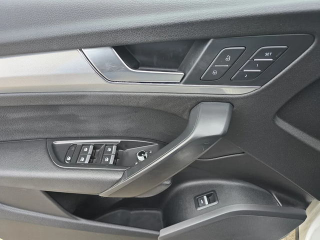 Audi Q5 Technik * Quattro * АвтоКредит * (Цена до БГ) - автомобили, коли, обяви за нови и употребявани 14