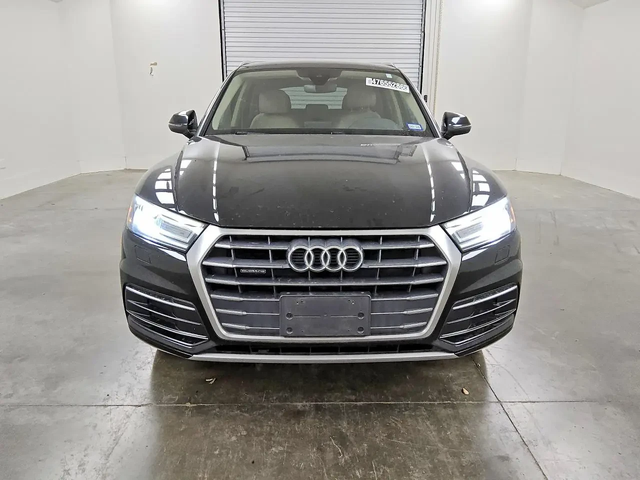 Audi Q5 PREMIUM - автомобили, коли, обяви за нови и употребявани 0