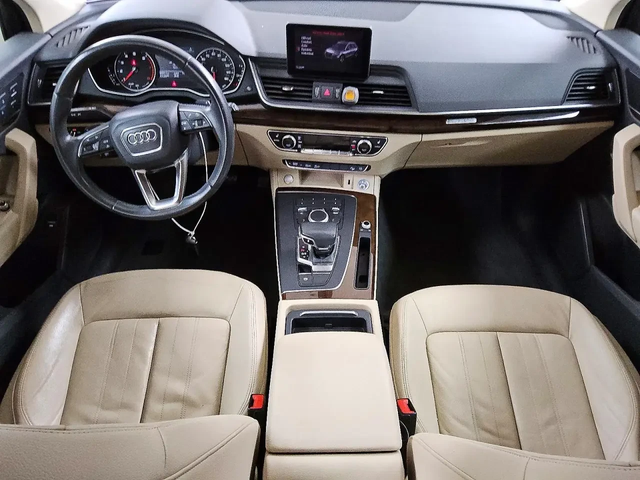 Audi Q5 PREMIUM - автомобили, коли, обяви за нови и употребявани 7