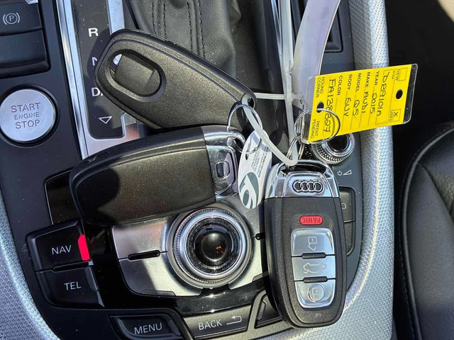 Audi Q5 * 3.0L TDI Progressiv * CARFAX * 3 КЛЮЧА * КЛИПОВЕ - автомобили, коли, обяви за нови и употребявани 16