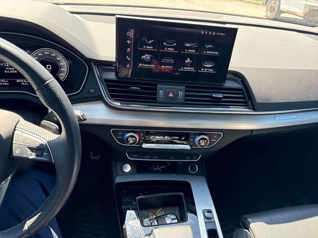 Audi Q5 * Progressiv * DISTRONIC* PANORAMA* KEYLESS* - автомобили, коли, обяви за нови и употребявани 8