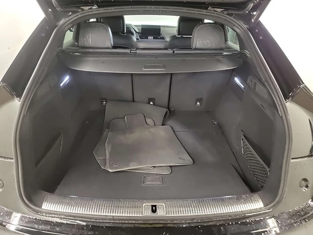 Audi Q5 Sportback * 45TFSI * TECHNIK * CARFAX * - автомобили, коли, обяви за нови и употребявани 13